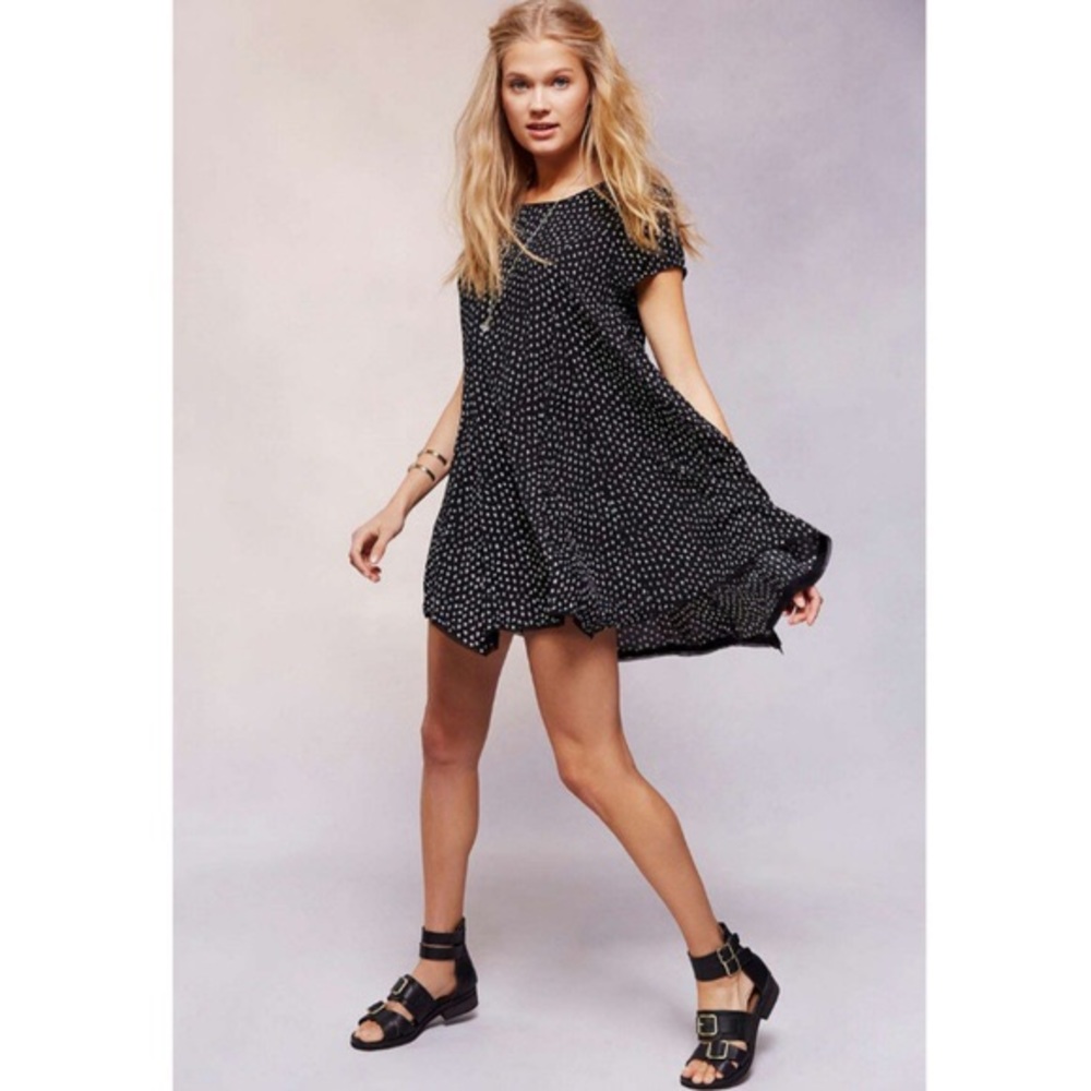 silence + noise black and white swing dress size L